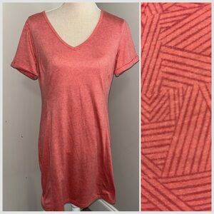 Kuhl Inara short sleeve tee shirt dress V neck salmon pink geometric size Medium